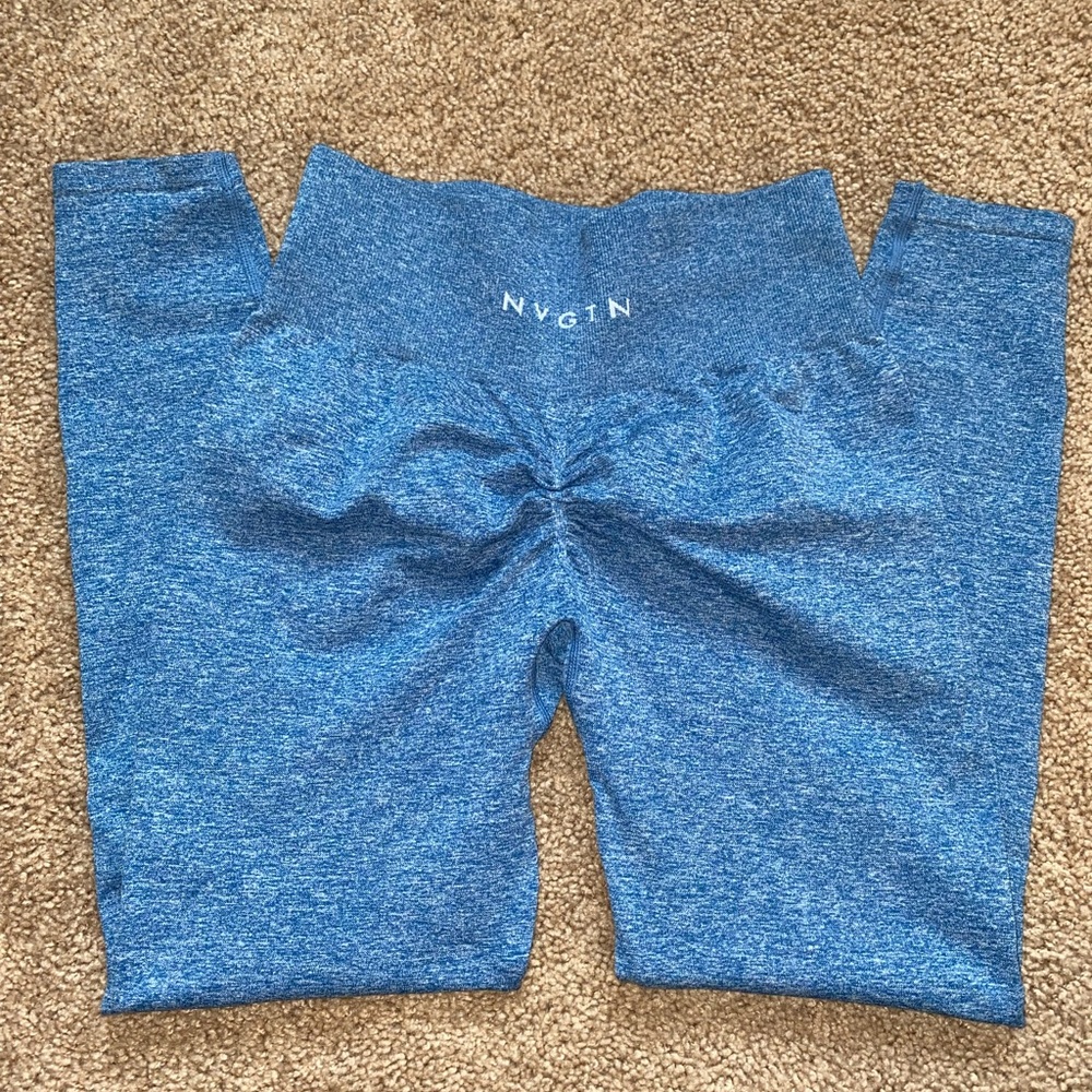 NVGTN solid scrunch seamless leggings